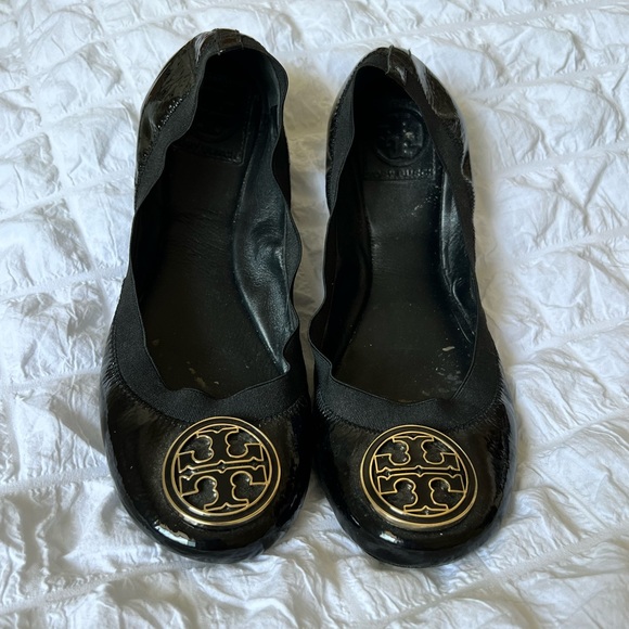 Tory Burch Caroline Ballet Flats - Picture 2 of 6